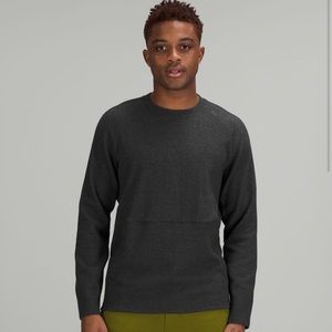 Lululemon At Ease Crew | Small